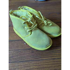 UGG Women's Neumel Boot suede yellow slipper size 4